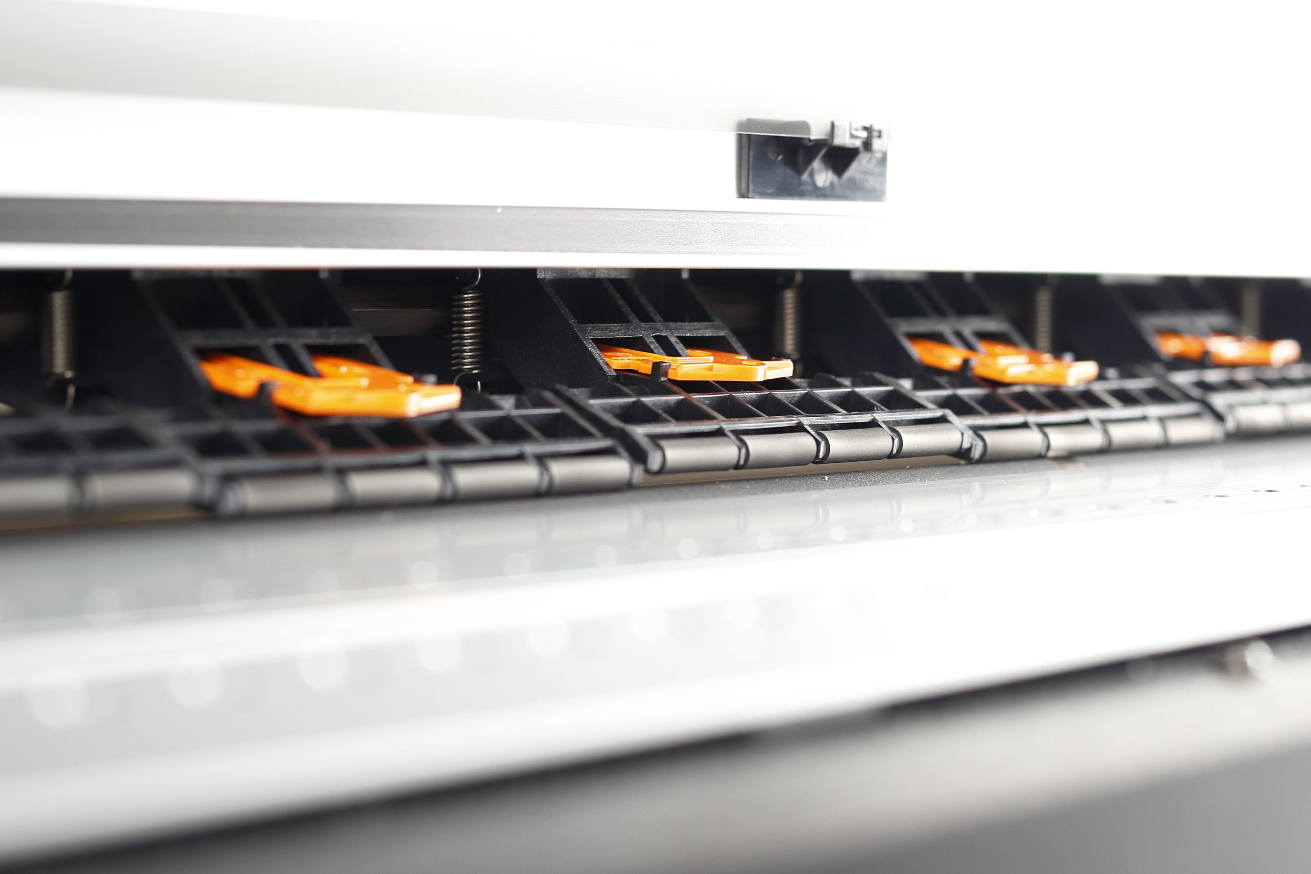 Mutoh XpertJet 1341SR Pro, Eco-Solvent Printer - Image 6